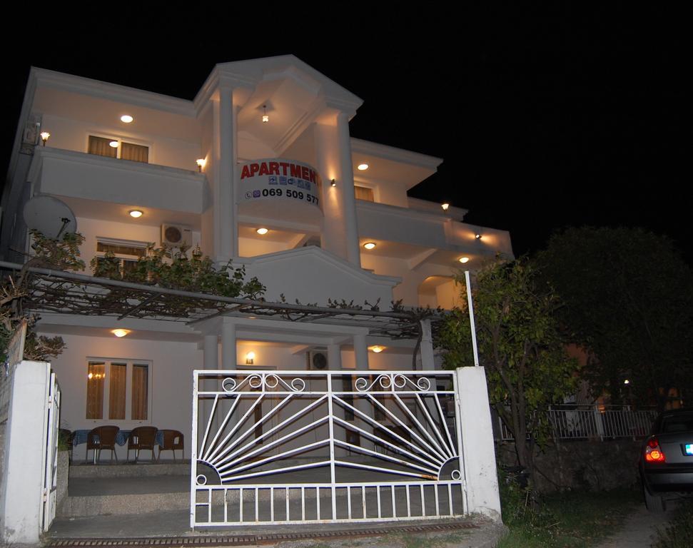 Apartments Ardoni Ulcinj Exterior photo
